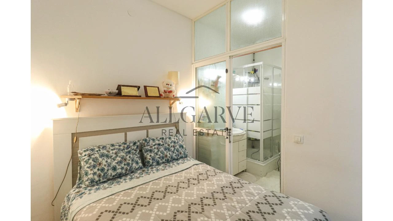 Apartamento para Venda em Portimão Foto 6