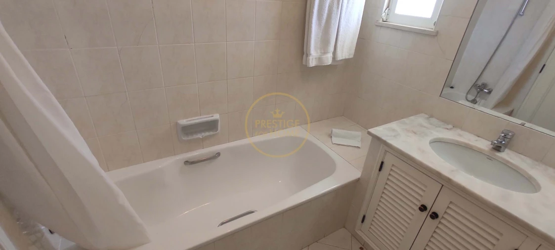 Apartamento T2 para Arrendamento férias em Albufeira e Olhos de Água Foto 27