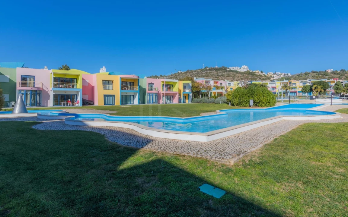 Apartamento T3 para Venda em Albufeira e Olhos de Água Foto 1