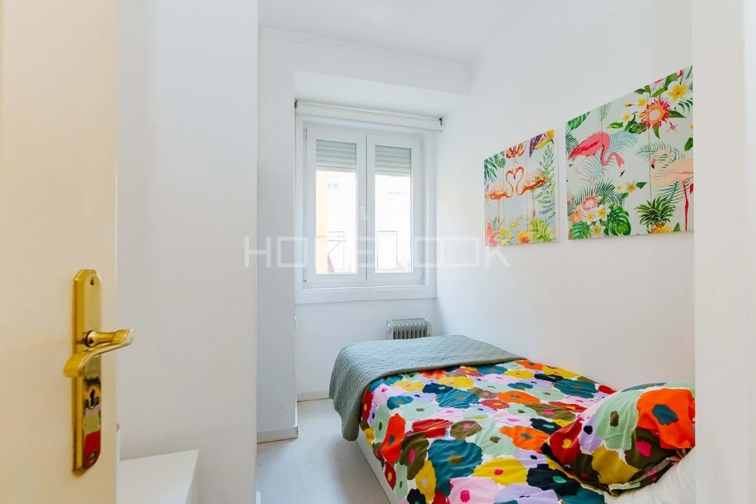 Apartamento T2 para Venda em Santa Maria Maior Foto 7
