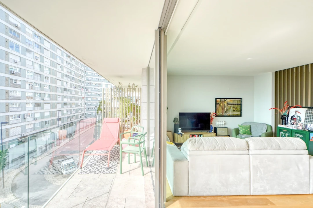 Apartamento T2 para Arrendamento em Campo de Ourique Foto 1