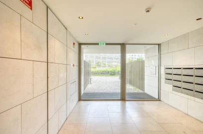 Apartamento T2 para Arrendamento em Campo de Ourique