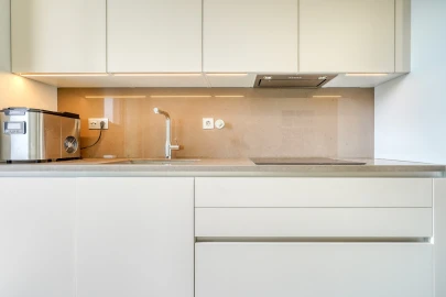 Apartamento T2 para Arrendamento em Campo de Ourique