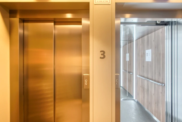 Apartamento T2 para Arrendamento em Campo de Ourique Foto 19