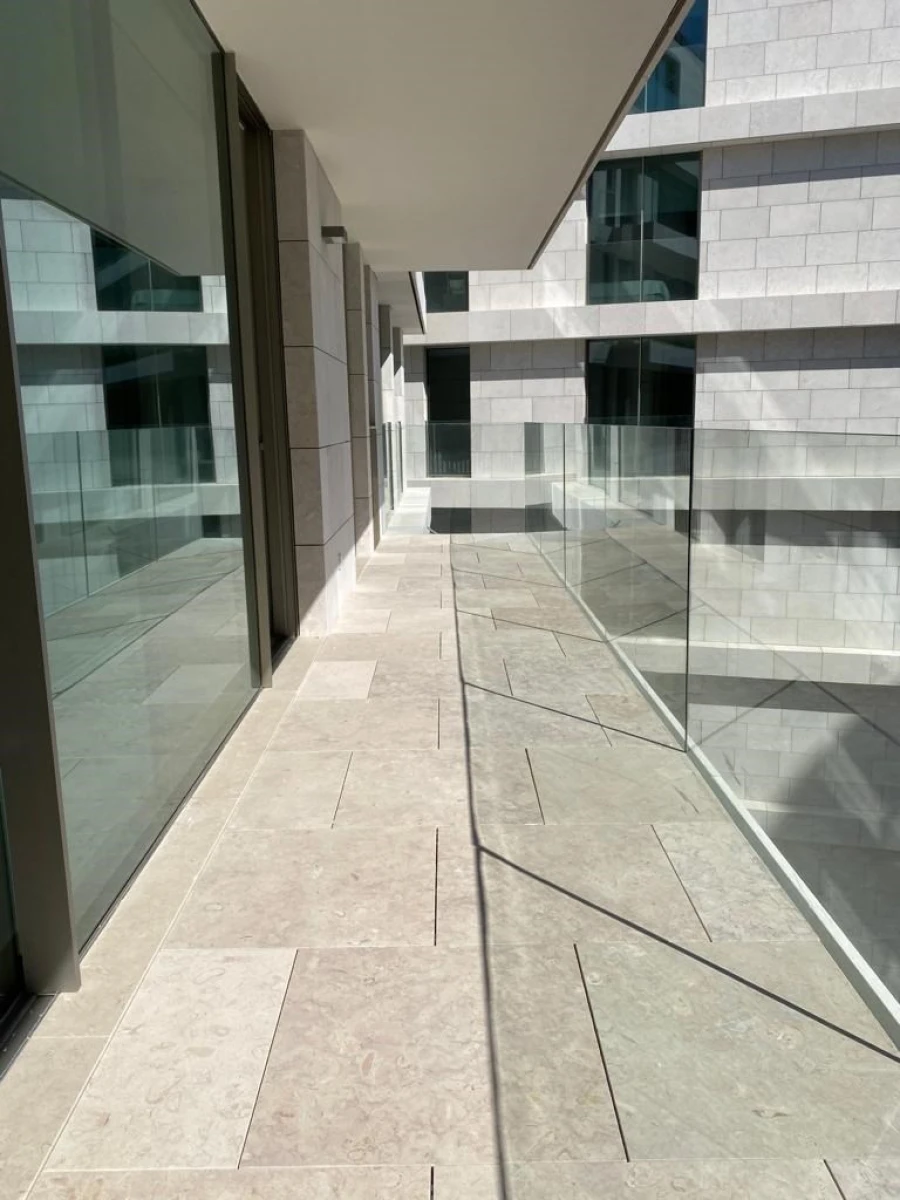 Apartamento T2 para Arrendamento em Campo de Ourique Foto 32