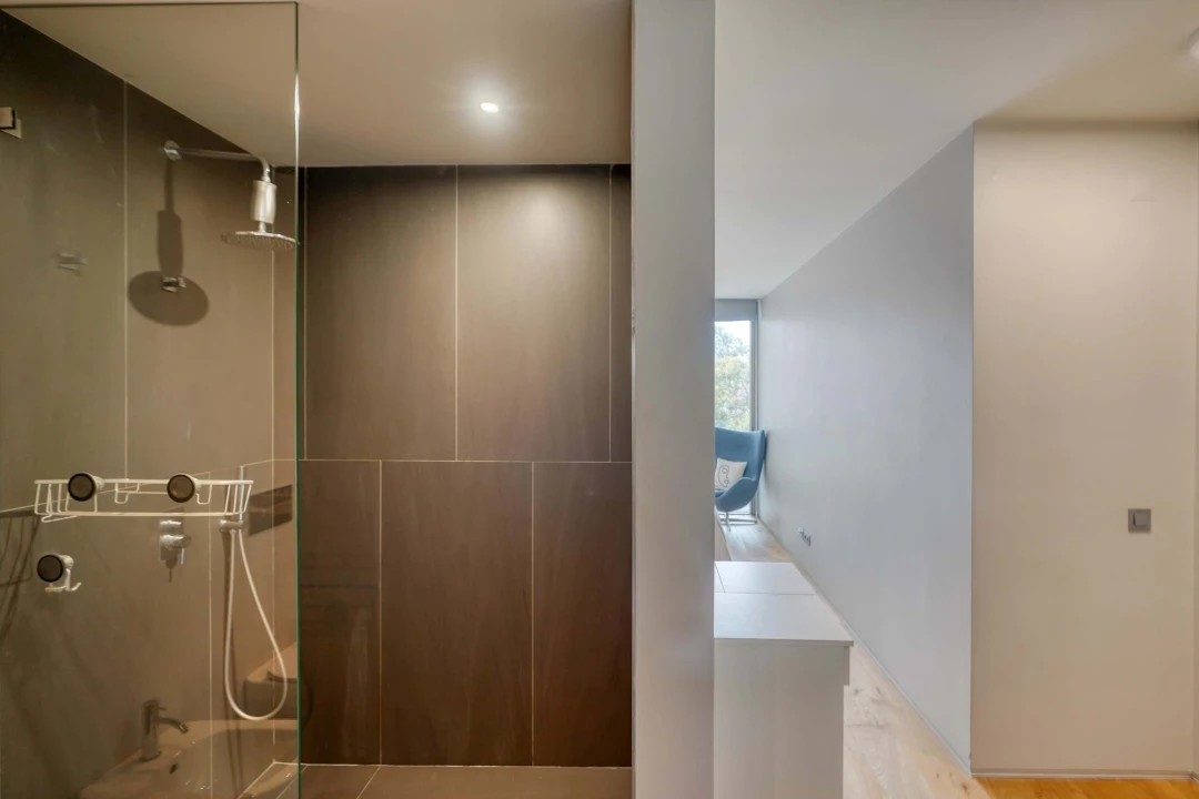 Apartamento T2 para Arrendamento em Campo de Ourique Foto 14