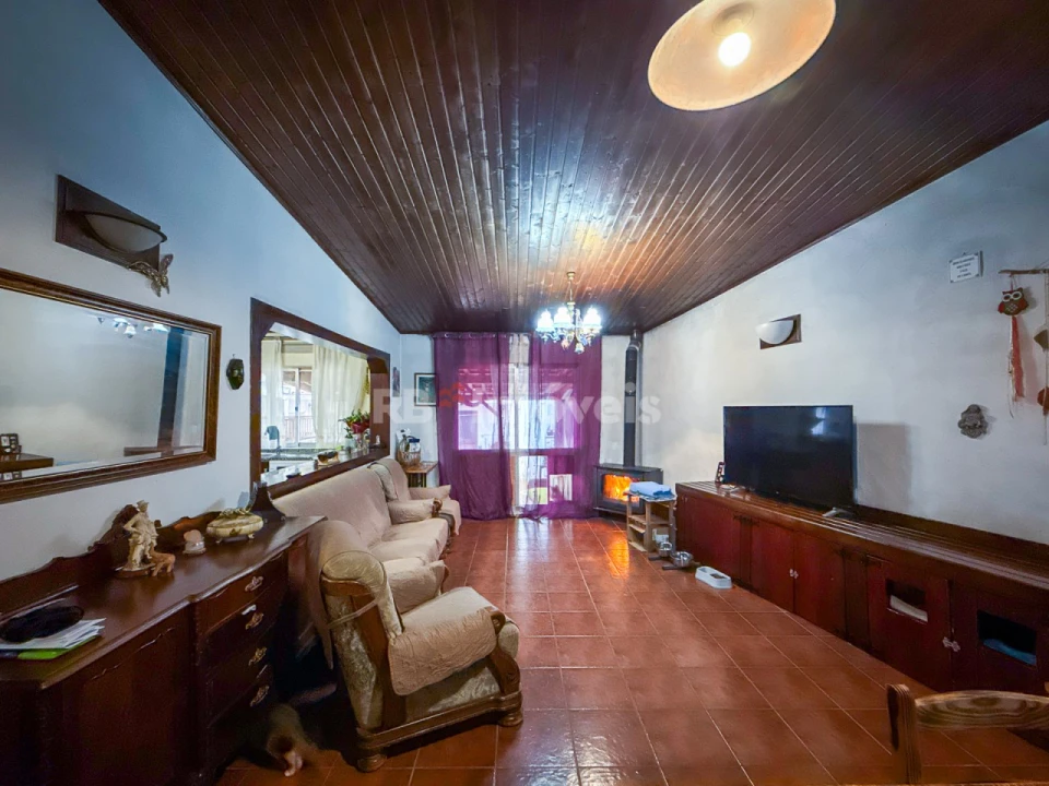 Moradia T3 para Venda em Vila Nova da Barquinha Foto 1