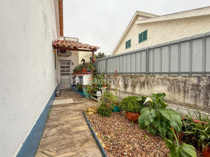 Moradia T3 para Venda em Vila Nova da Barquinha Foto 46