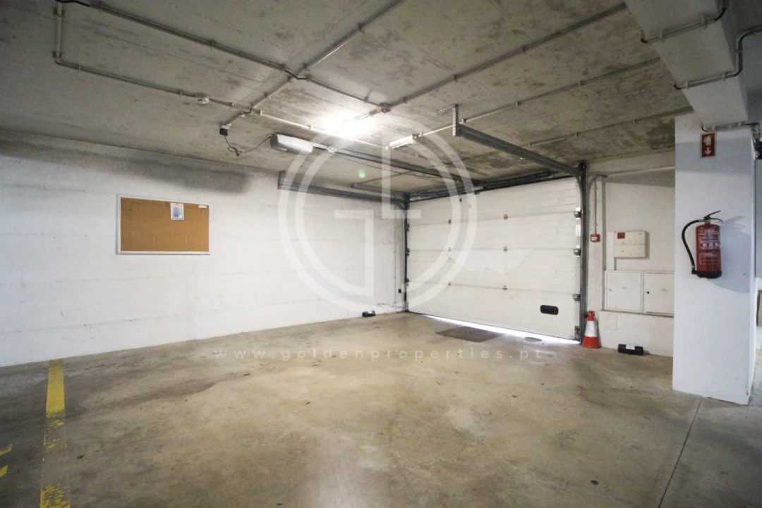 Moradia T3 para Venda em Ferreiras Foto 35