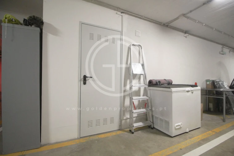 Moradia T3 para Venda em Ferreiras Foto 34