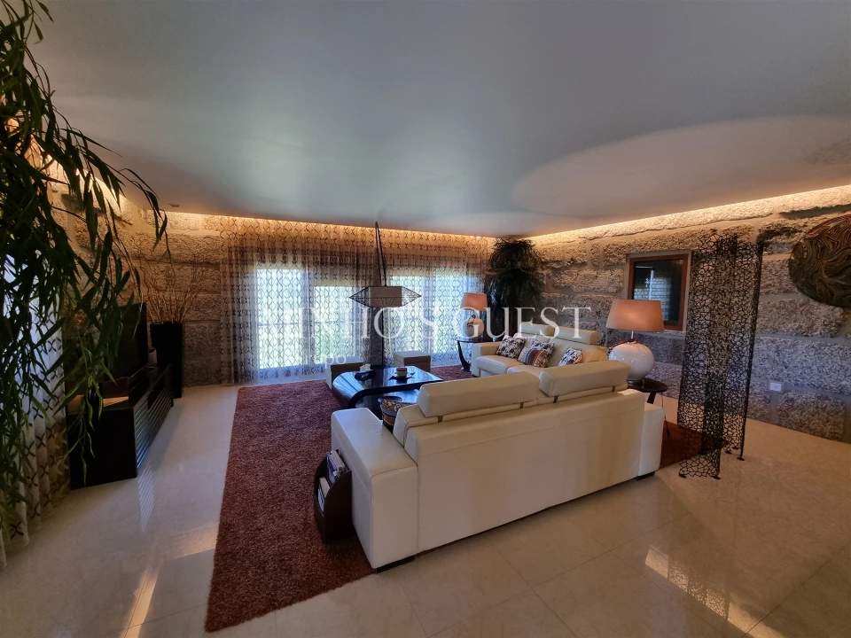 Moradia T4 para Venda em Souto Santa Maria, Souto São Salvador e Gondomar Foto 7