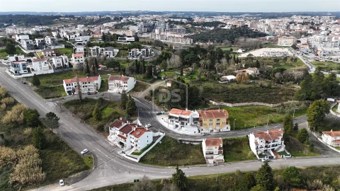 Terreno para Venda em Leiria, Pousos, Barreira e Cortes