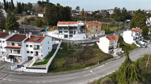 Terreno para Venda em Leiria, Pousos, Barreira e Cortes