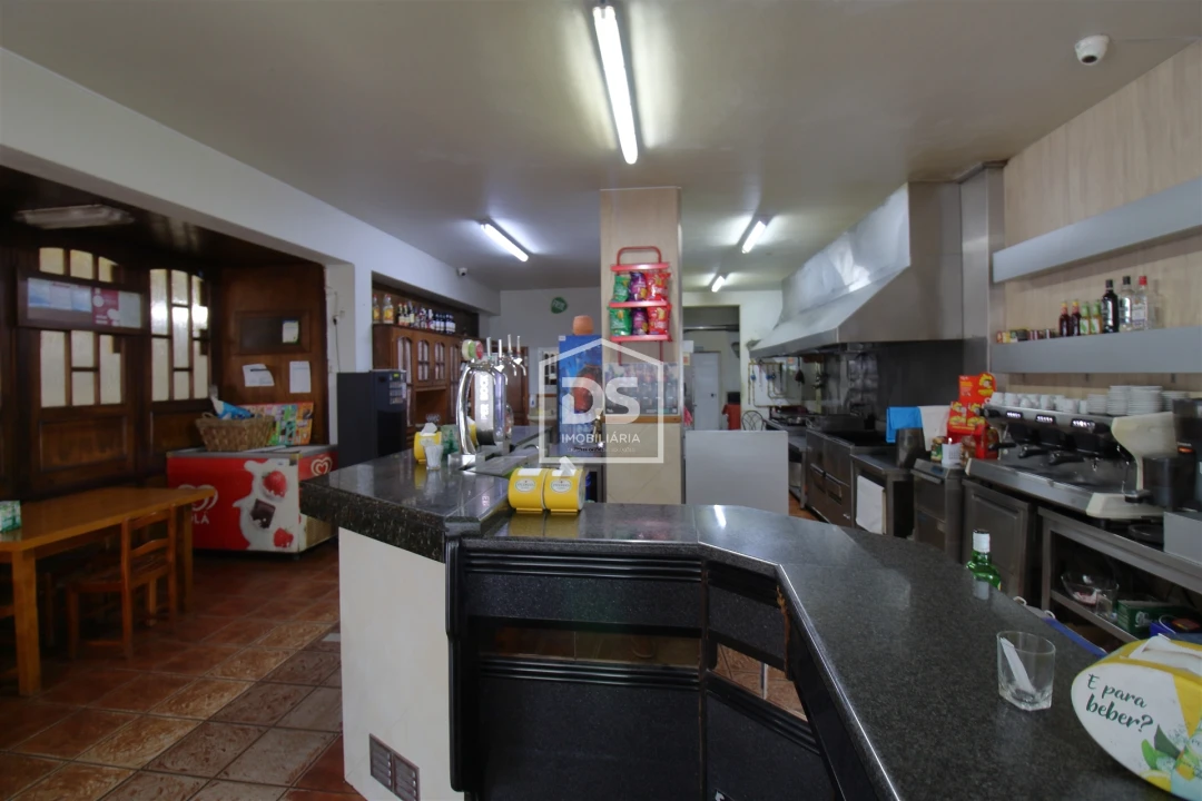 Negócio para Trespasse em Sobrado e Bairros Foto 13