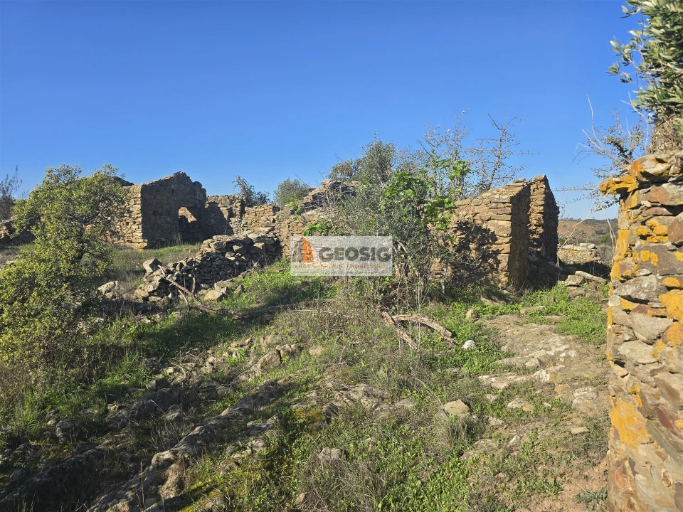 Quinta T0 para Venda em Santa Clara-A-Nova e Gomes Aires Foto 2