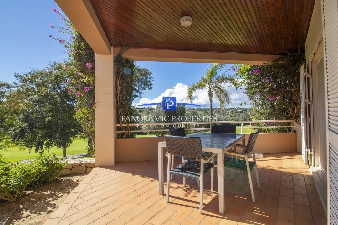 Apartamento T2 para Venda em Estômbar e Parchal Foto 15