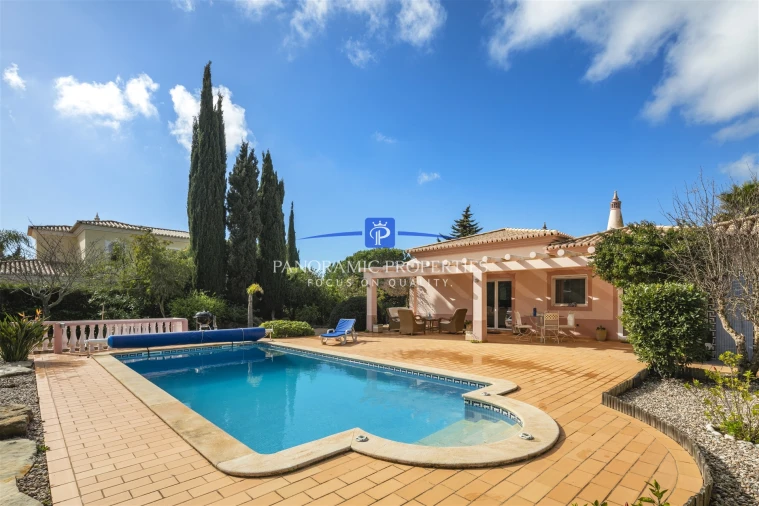 Moradia T3 para Venda em Estômbar e Parchal Foto 17