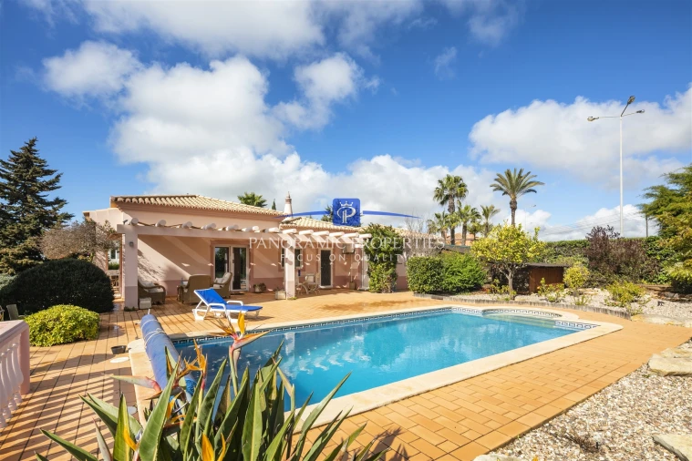 Moradia T3 para Venda em Estômbar e Parchal Foto 18