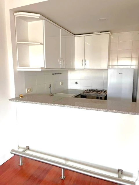 Apartamento T1 para Arrendamento em Ramalde