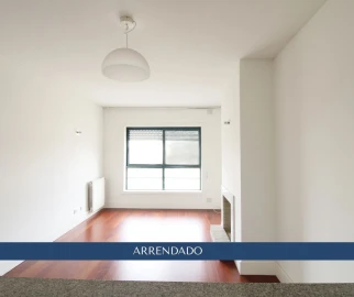 Apartamento T1 para Arrendamento em Ramalde