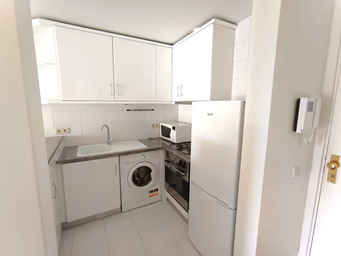 Apartamento T1 para Arrendamento em Ramalde Foto 11
