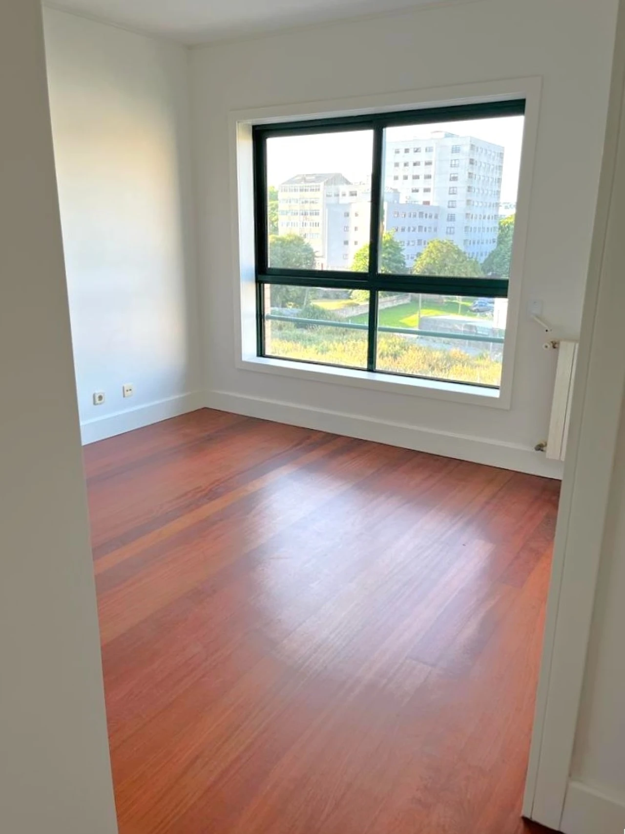 Apartamento T1 para Arrendamento em Ramalde Foto 22
