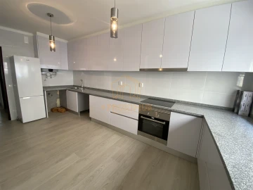 Apartamento T3 para Venda em Buarcos