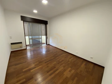 Apartamento T3 para Venda em Buarcos