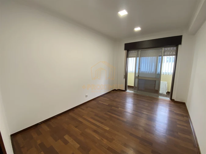 Apartamento T3 para Venda em Buarcos Foto 7