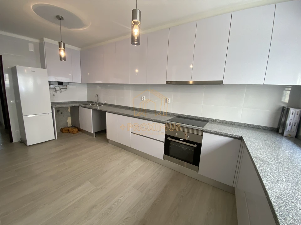 Apartamento T3 para Venda em Buarcos Foto 25