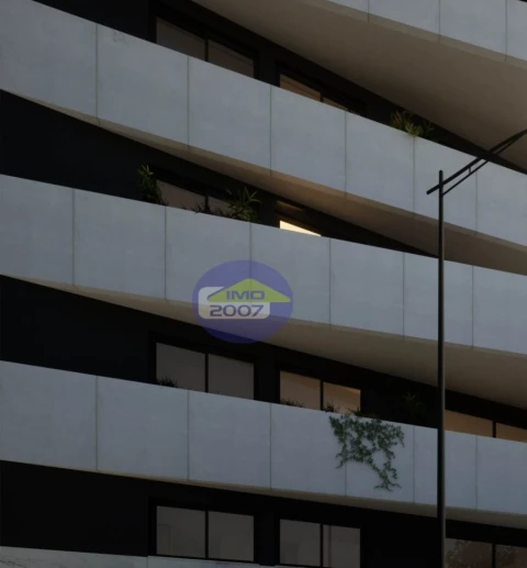 Apartamento T4 para Venda em Anta e Guetim
