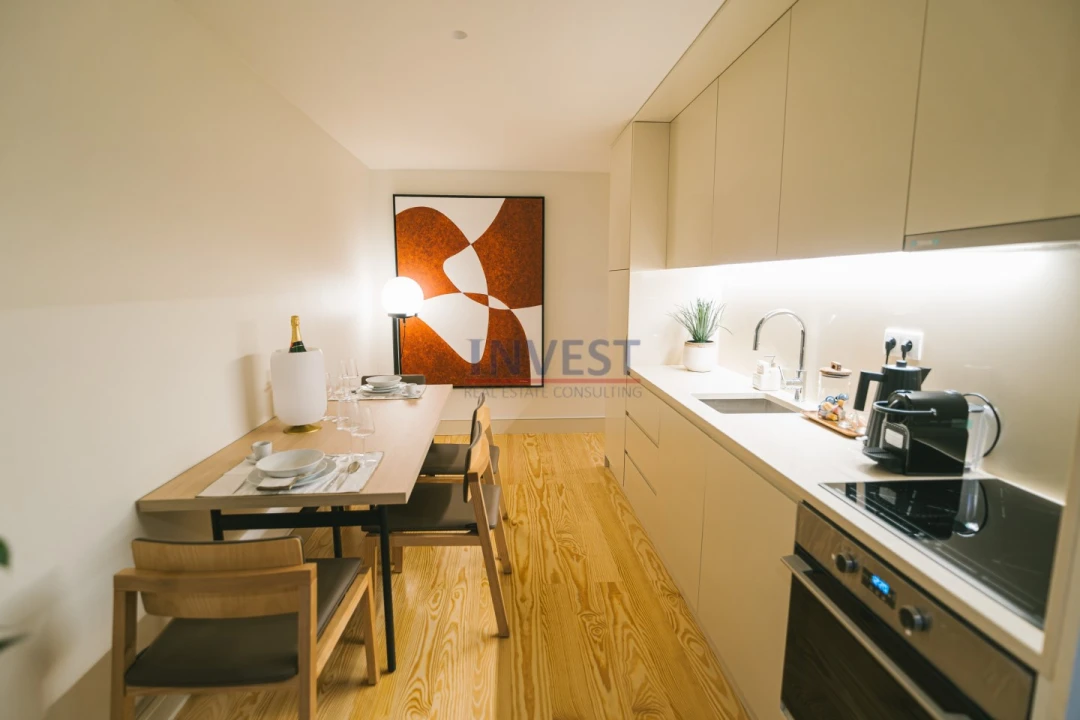 Apartamento T1 para Venda em Cedofeita, Santo Ildefonso, Sé, Miragaia, São Nicolau e Vitória Foto 1