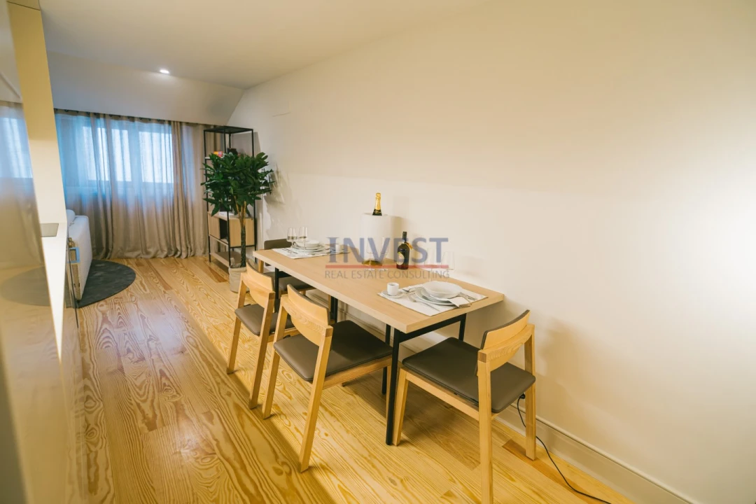 Apartamento T1 para Venda em Cedofeita, Santo Ildefonso, Sé, Miragaia, São Nicolau e Vitória Foto 18