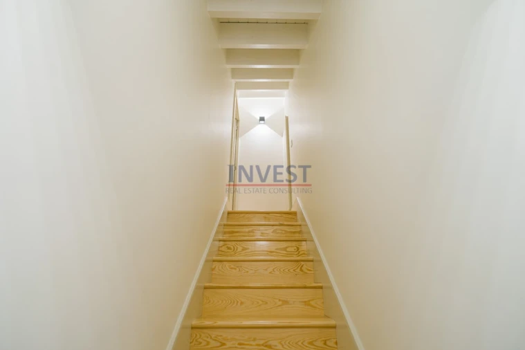 Apartamento T1 para Venda em Cedofeita, Santo Ildefonso, Sé, Miragaia, São Nicolau e Vitória Foto 16