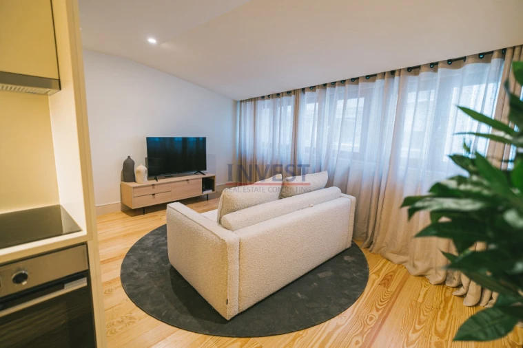 Apartamento T1 para Venda em Cedofeita, Santo Ildefonso, Sé, Miragaia, São Nicolau e Vitória Foto 21
