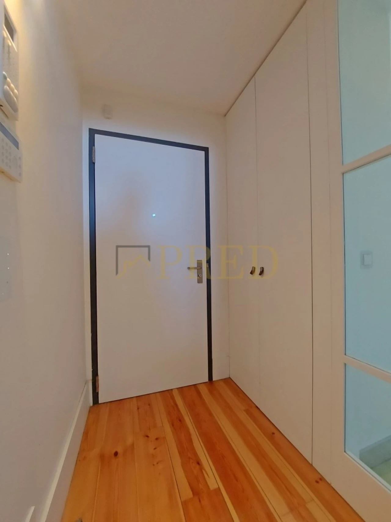 Apartamento T2 para Arrendamento em Santa Marinha e São Pedro da Afurada Foto 6