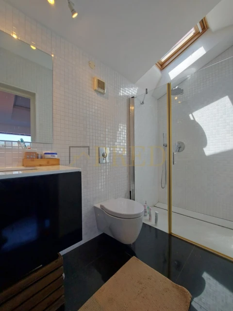 Apartamento T2 para Arrendamento em Santa Marinha e São Pedro da Afurada