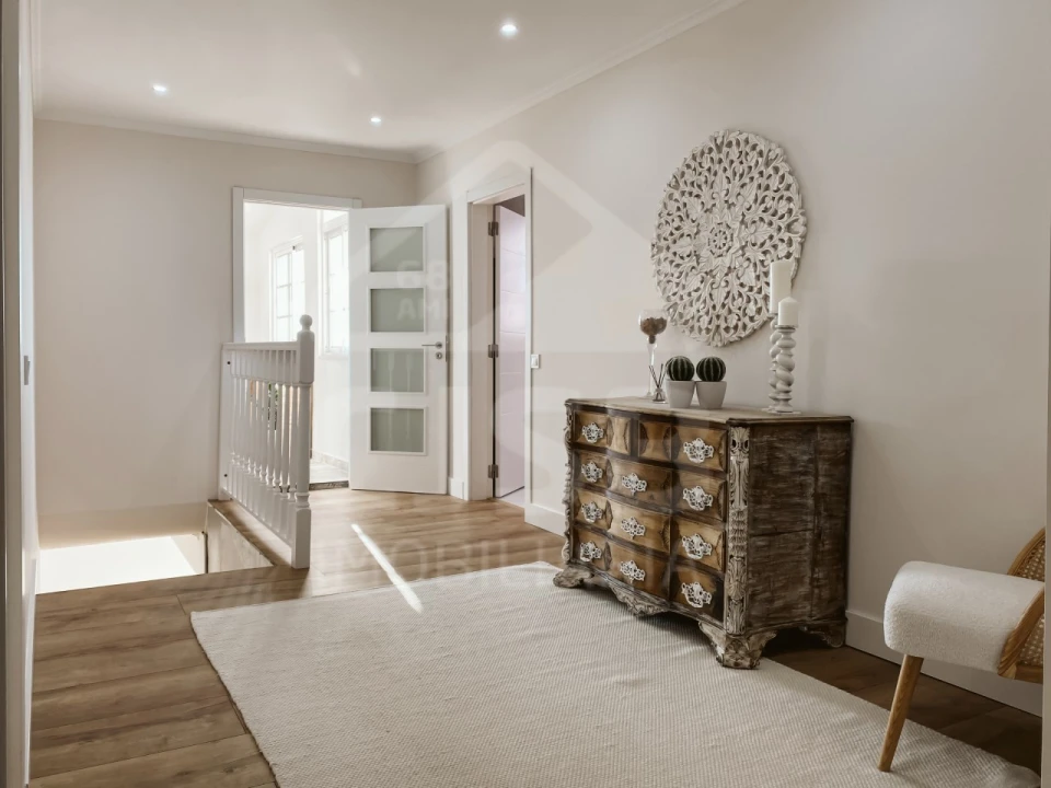 Moradia T6 para Venda em Samora Correia Foto 25