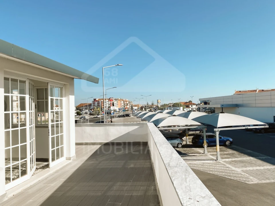 Moradia T6 para Venda em Samora Correia Foto 35