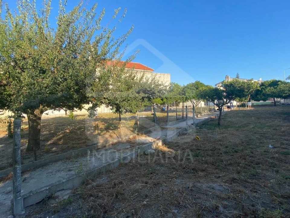 Moradia T6 para Venda em Samora Correia Foto 51