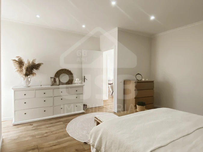 Moradia T6 para Venda em Samora Correia Foto 13