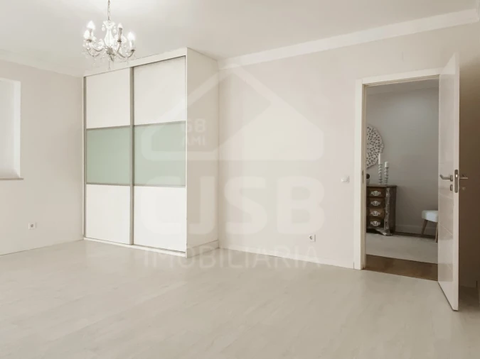 Moradia T6 para Venda em Samora Correia Foto 27