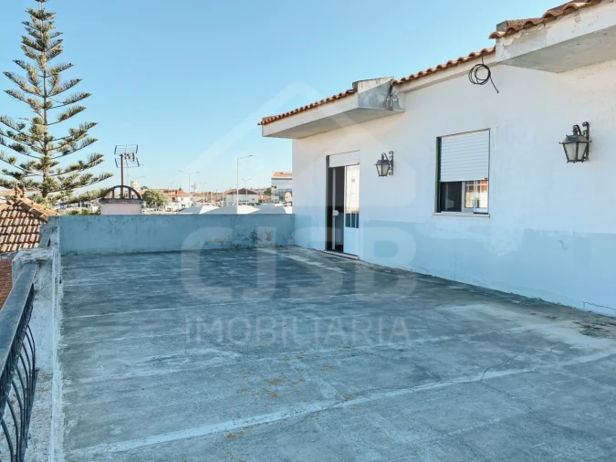 Moradia T6 para Venda em Samora Correia Foto 30