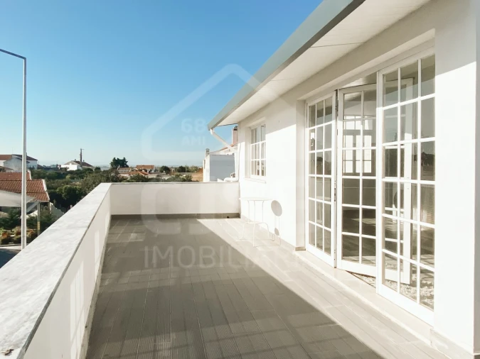 Moradia T6 para Venda em Samora Correia Foto 38