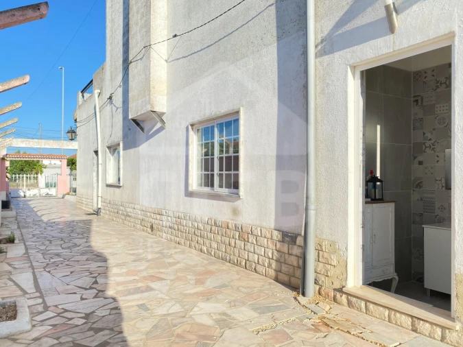 Moradia T6 para Venda em Samora Correia Foto 41