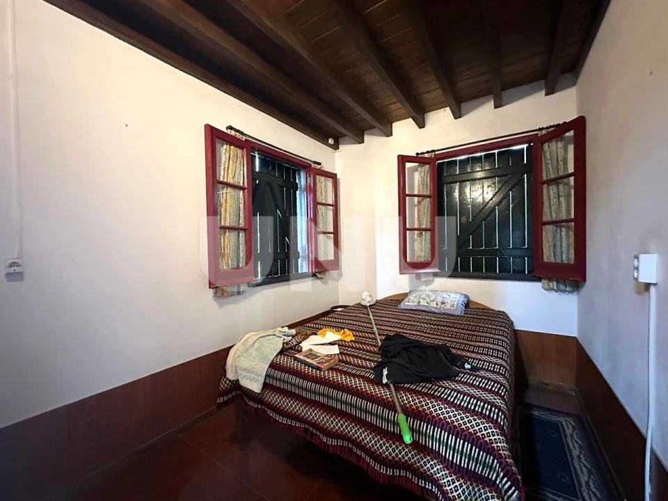 Moradia T1 para Venda em Lomba da Fazenda Foto 3