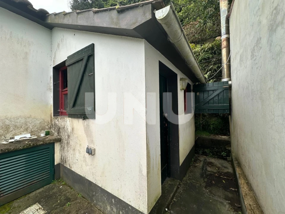 Moradia T1 para Venda em Lomba da Fazenda Foto 12