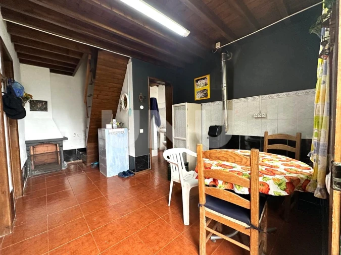 Moradia T1 para Venda em Lomba da Fazenda Foto 7