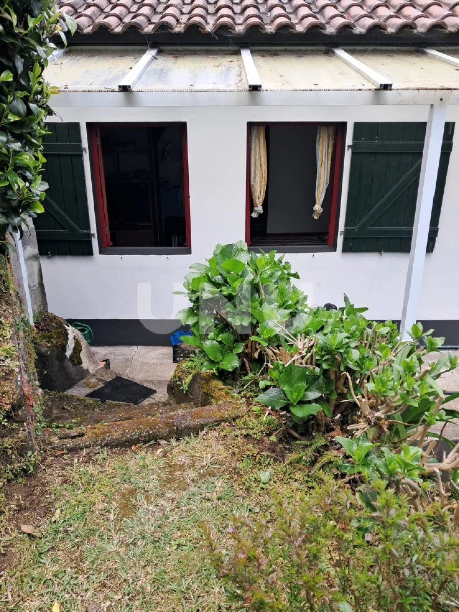 Moradia T1 para Venda em Lomba da Fazenda Foto 28