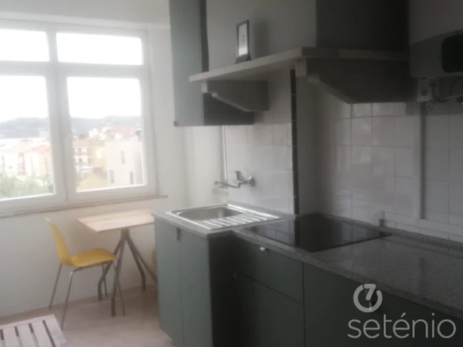 Apartamento T2 para Venda em Alcantara